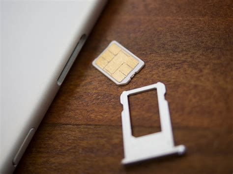 SIM Cards in Cell Phones 